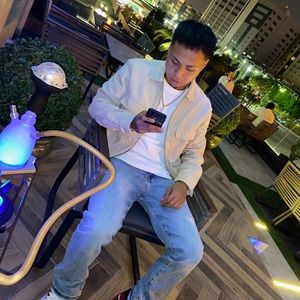 Meet your Posher, Joegie